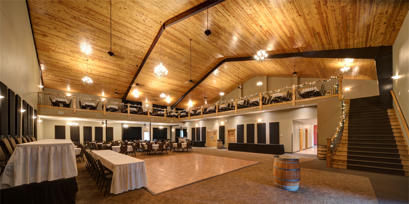 banquet hall image at Lake Hill Winery